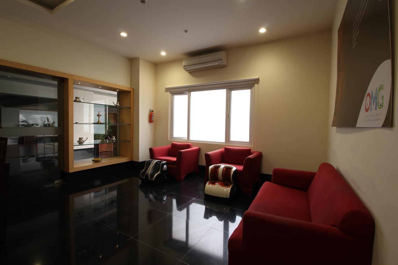 Minerva Grand Secunderabad Hotel Хидерабад Екстериор снимка