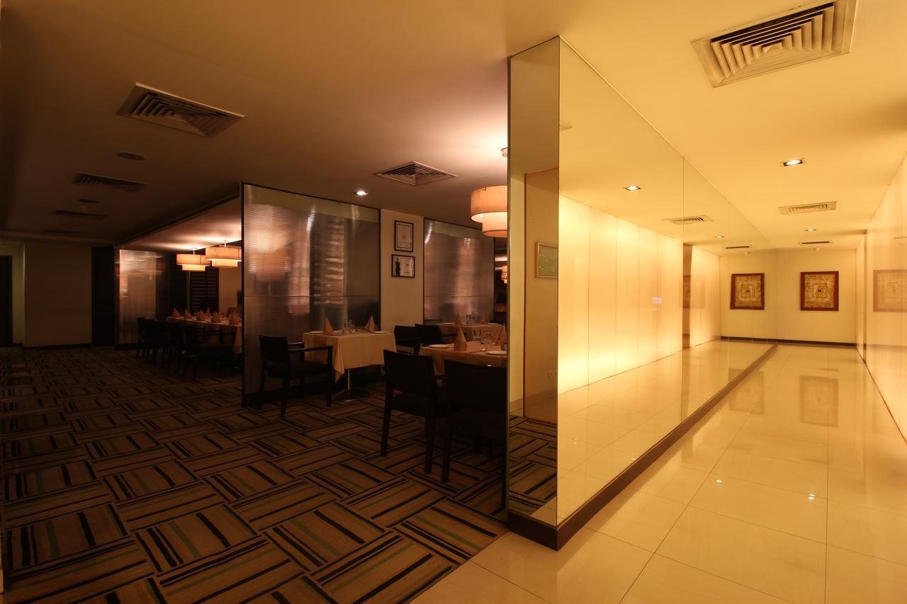 Minerva Grand Secunderabad Hotel Хидерабад Екстериор снимка