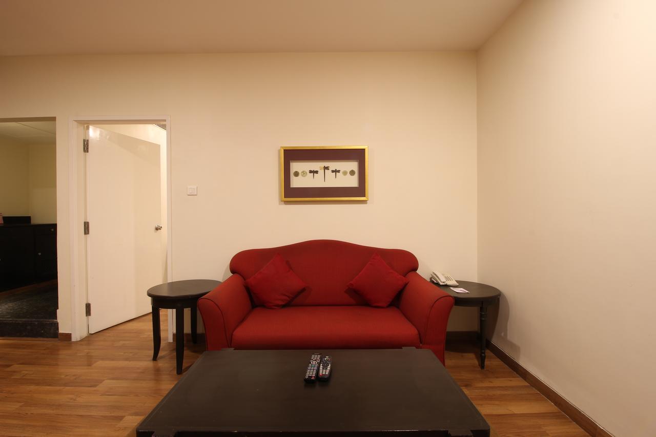 Minerva Grand Secunderabad Hotel Хидерабад Екстериор снимка