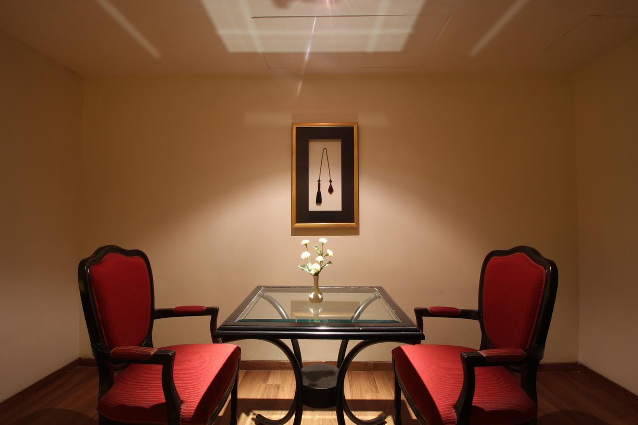 Minerva Grand Secunderabad Hotel Хидерабад Екстериор снимка