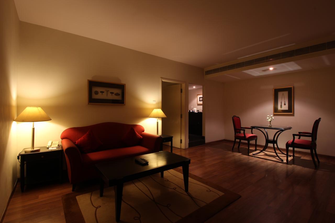 Minerva Grand Secunderabad Hotel Хидерабад Екстериор снимка