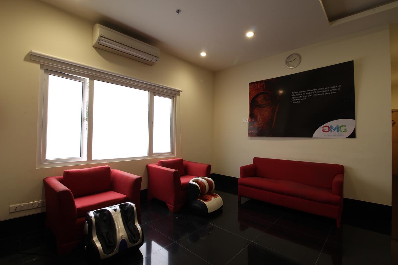 Minerva Grand Secunderabad Hotel Хидерабад Екстериор снимка