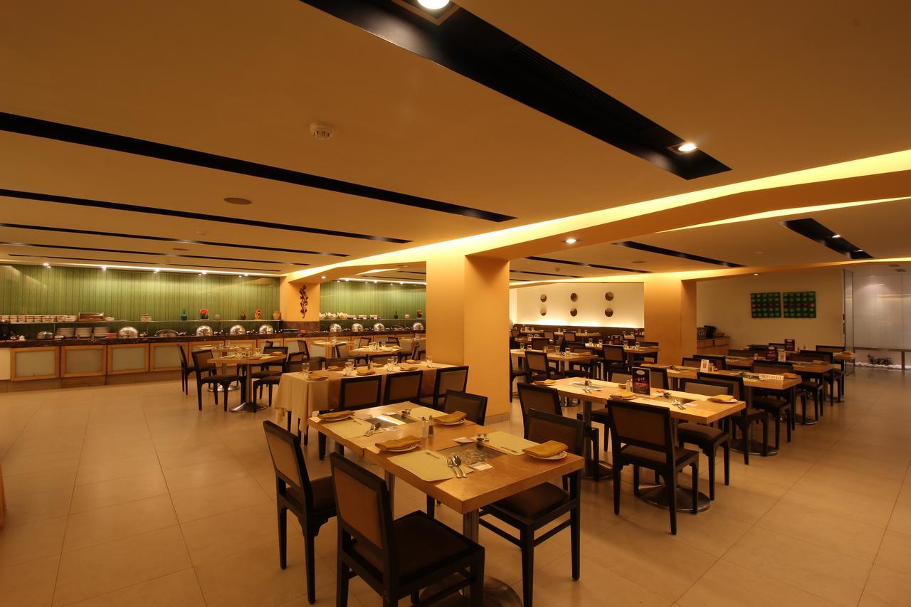 Minerva Grand Secunderabad Hotel Хидерабад Екстериор снимка