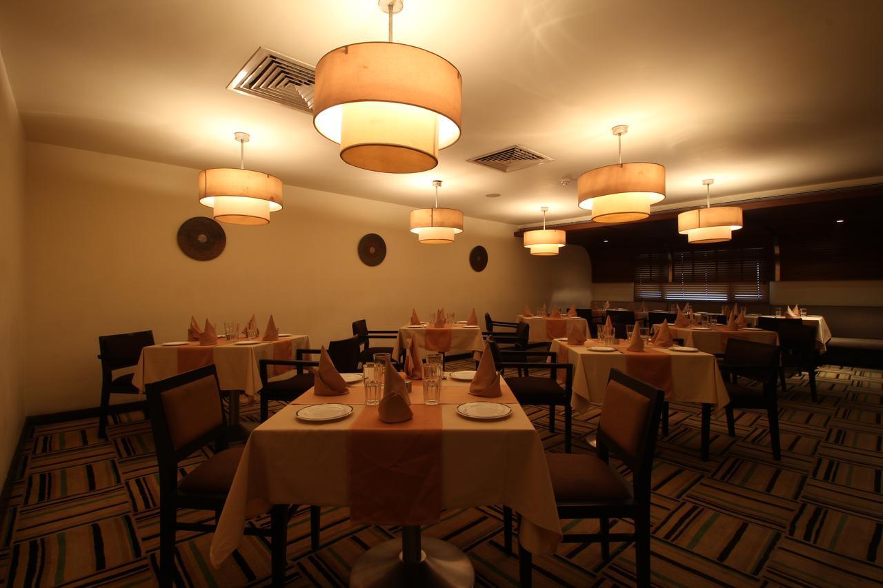 Minerva Grand Secunderabad Hotel Хидерабад Екстериор снимка